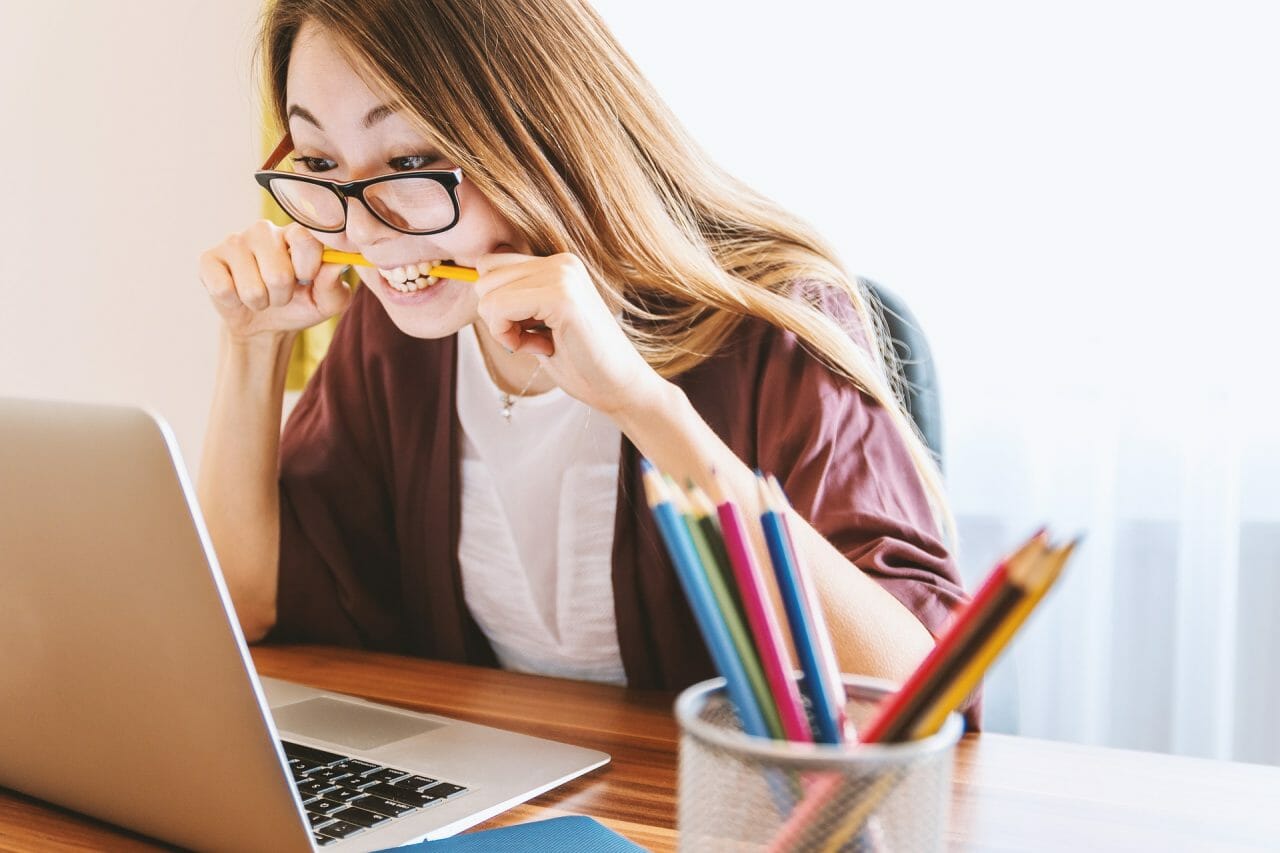 Feeling Overwhelmed at Work? Discover the Benefits of Mushroom Gummies for Relaxation.